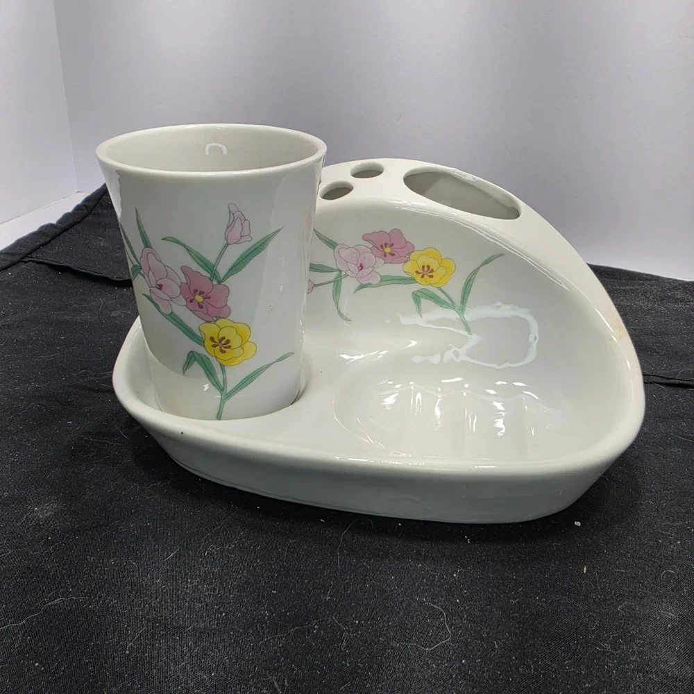 Vintage Chadwick Porcelain Bathroom Set Floral Toothbrush Holder Soap Dish